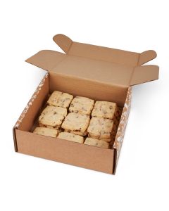Meg Rivers Bakers of Happiness - 24 Chocolate Chip Shortbread Squares in Gift Box - 2 x 450g
