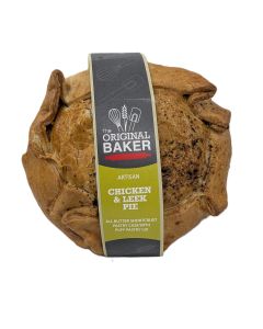 The Original Baker - Food Service Chicken & Leek Medium Pie - 12 x 600g